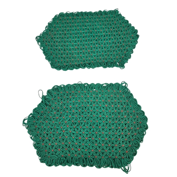 Vintage Crocheted Christmas Green & Red Placemat Trivets & Coaster Set of 7 G70 - Picture 2 of 6